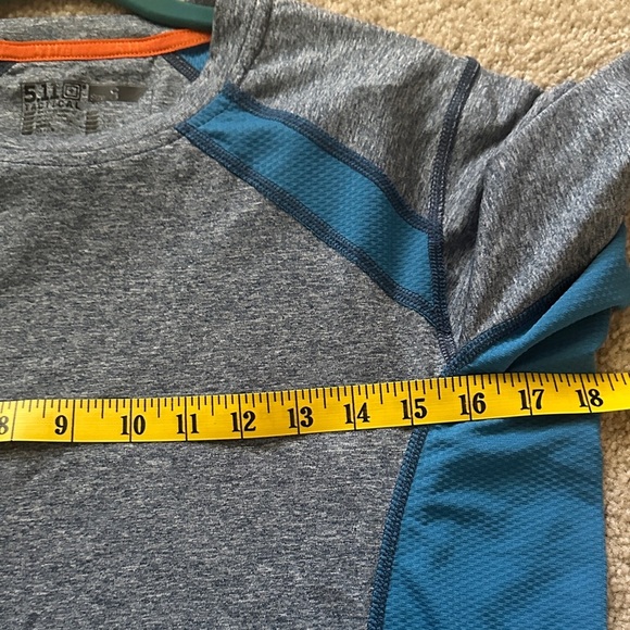 5.11 Tactical Performance Recon Exert Top Blue Lightweight Anti Odor Men’s Small - Picture 6 of 8